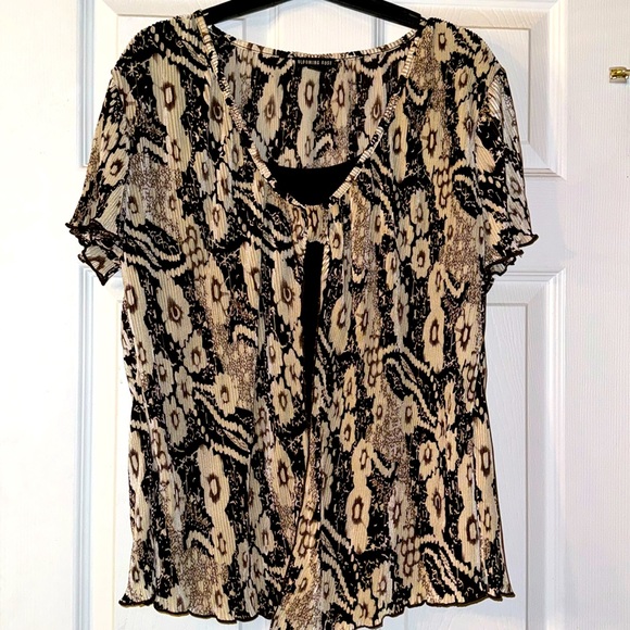 Blooming Rose Brown and Tan Layered Look Top - Picture 1 of 5